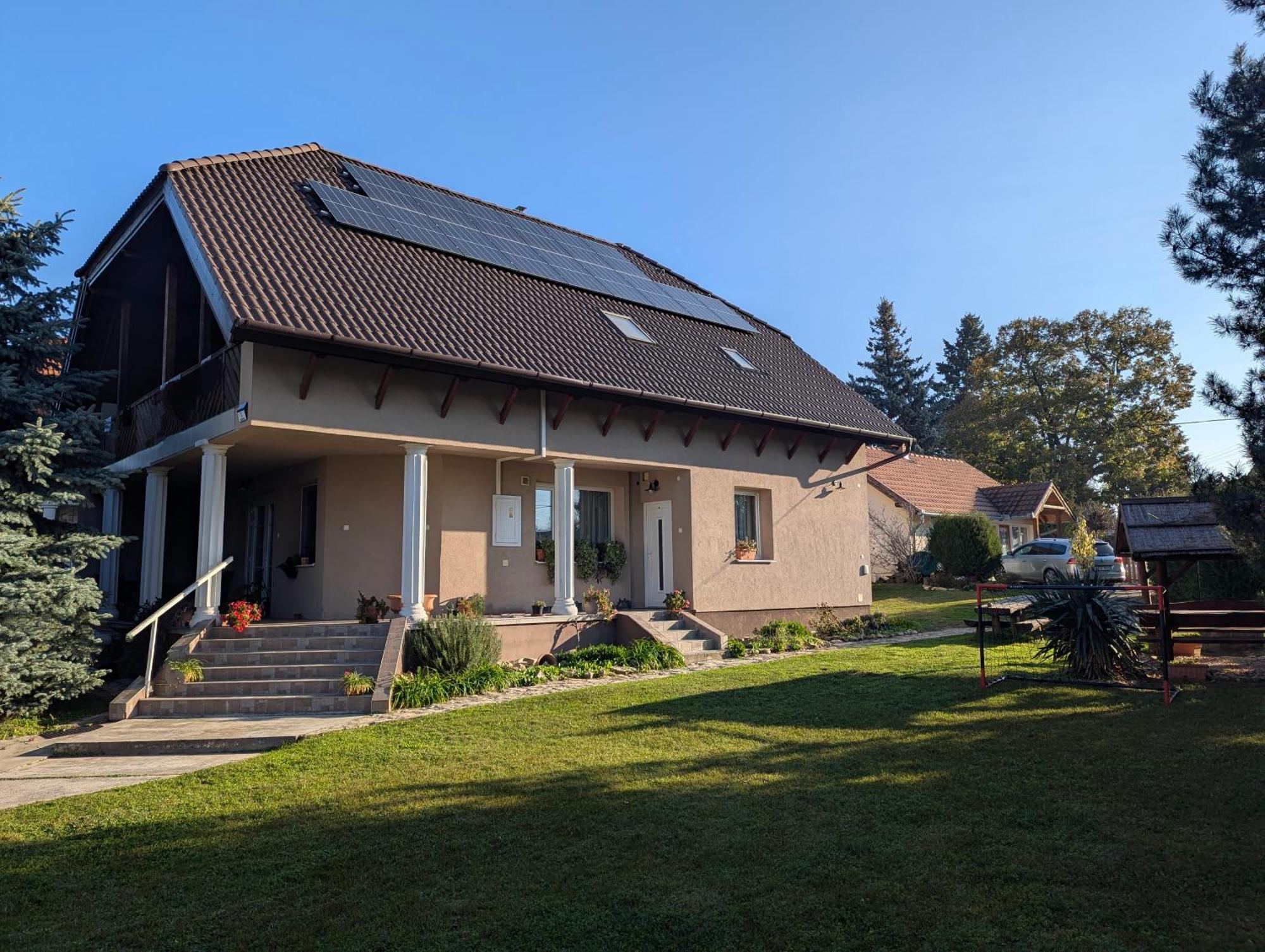 Virágos Apartman Balatonszemes Exterior foto